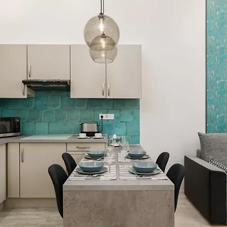 Apartament P43 Paulay *